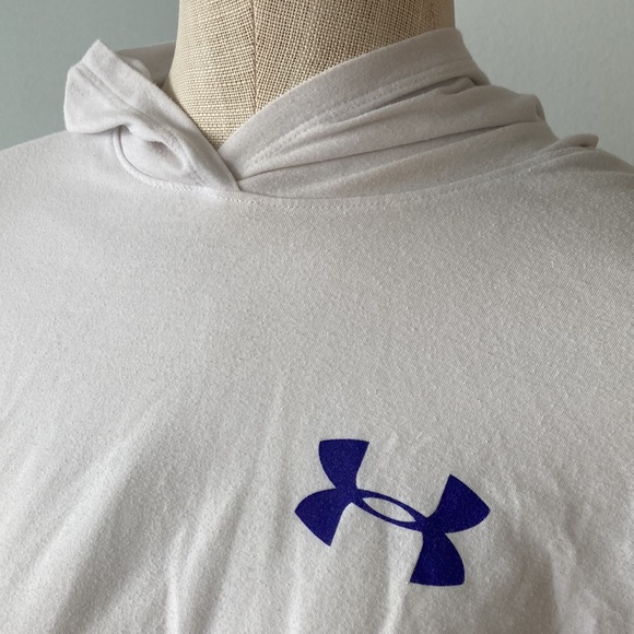 Under Armour youth long sleeve shirt with hood - Picture 2 of 5